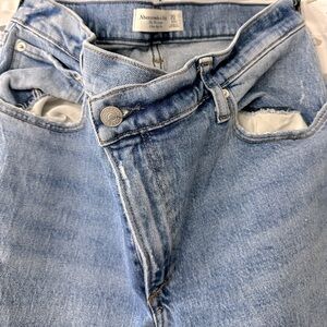 Abercrombie & Fitch Ultra High Rise 90s Straight Criss Cross Waist Jeans